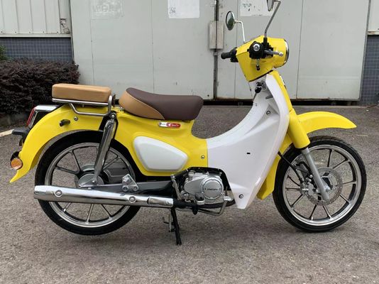 Qualità 50cc 110cc Super Cub Motocicletta Motociclette ad alte prestazioni Scooter a benzina Freno anteriore a disco colore rosso fabbrica