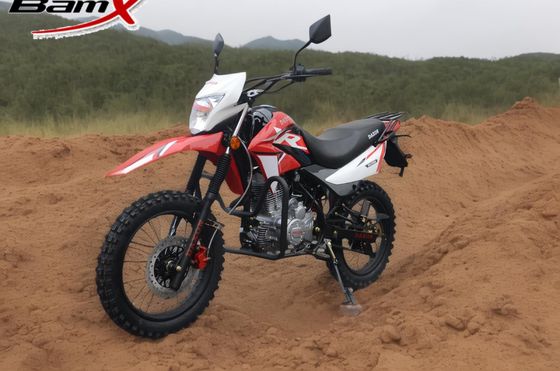 Qualität 250cc Enduro-Motorräder Moped Gas-Motorrad mit Scheiben-/Trommelbremsen Luftkühlung/Wasserkühlung Motor 6L Kraftstoffkapazität Fabrik