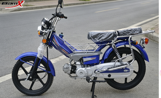 Quality 2kw 8000rpm Moped Sport Bike Square Headlight Big Footrest Aluminium 110 Street Bike factory